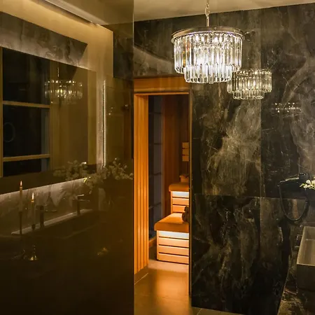 Royal Apartman *